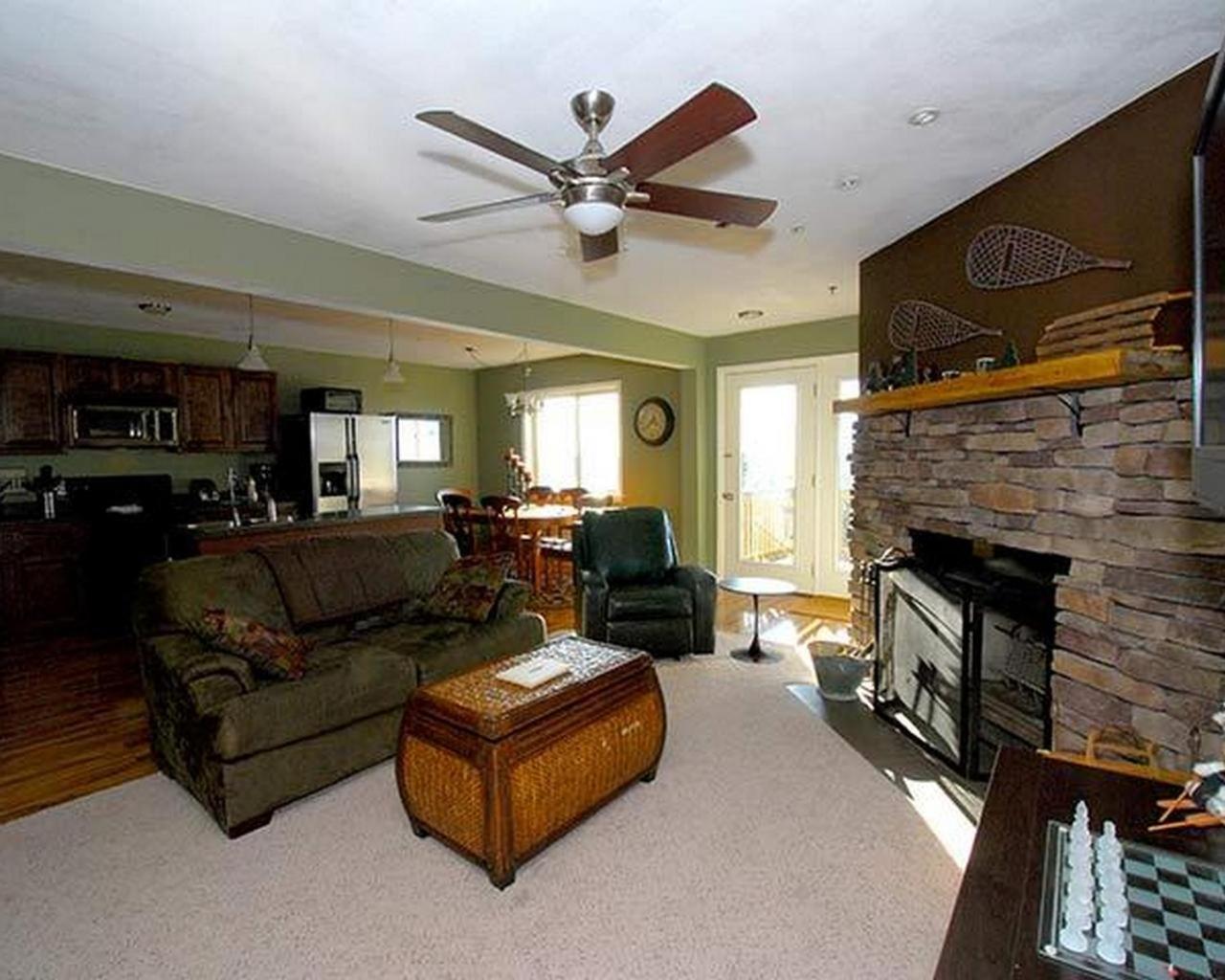 Shays Landing #5 Snowshoe Exterior photo